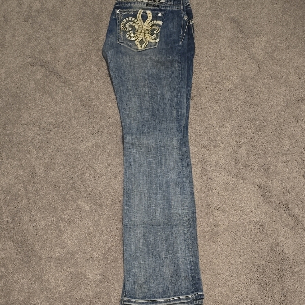Women's MISS ME Jeans with Embroidered Pocket